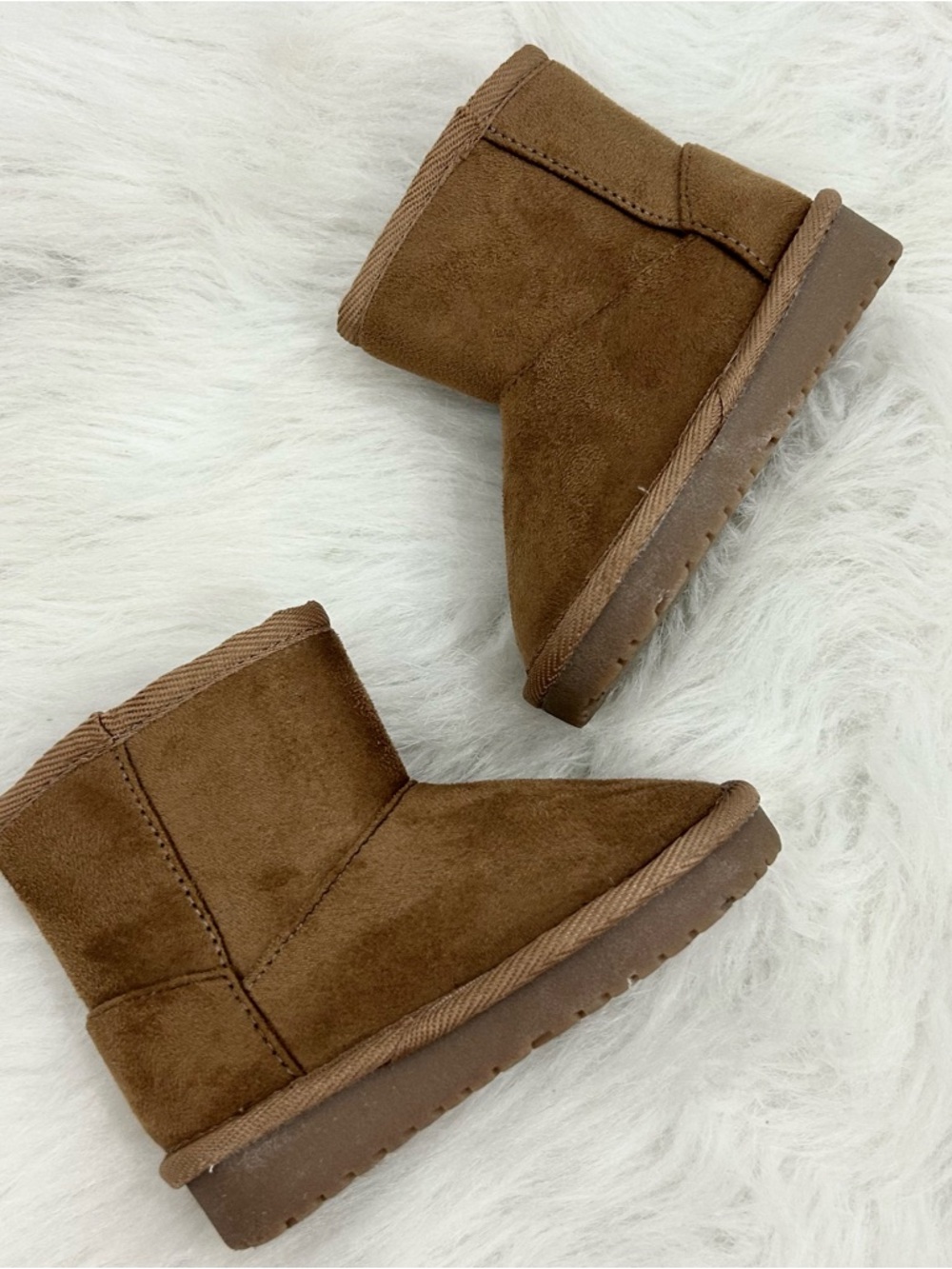 The Children’s Place Toddler Boots Size 5 Brown Sherpa Lined - Picture 2 of 7